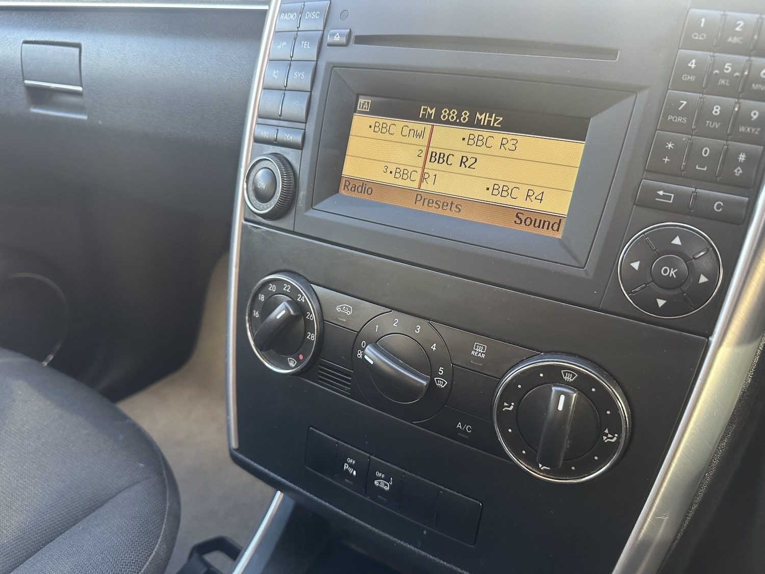 Used Mercedes-Benz B Class 2011 for sale - 76387331: Photo 13