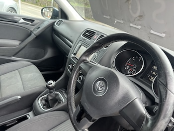 Used Volkswagen Golf 2010 for sale - 78280978: Photo