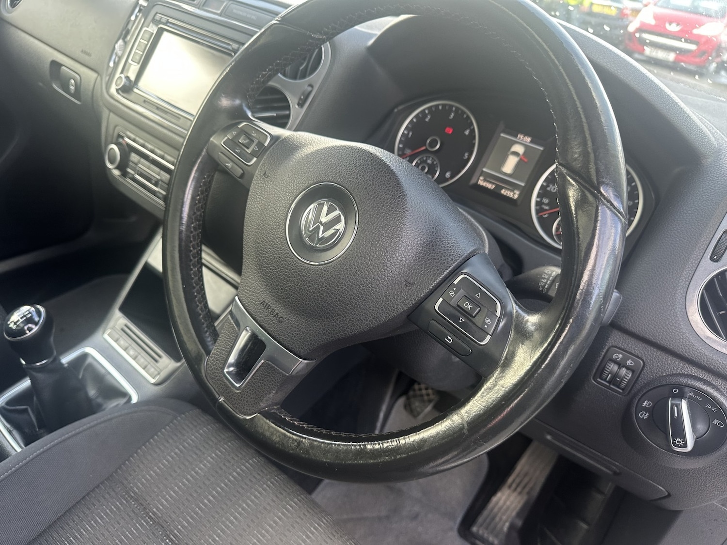 Used Volkswagen Tiguan 2011 for sale - 76436362: Photo 10