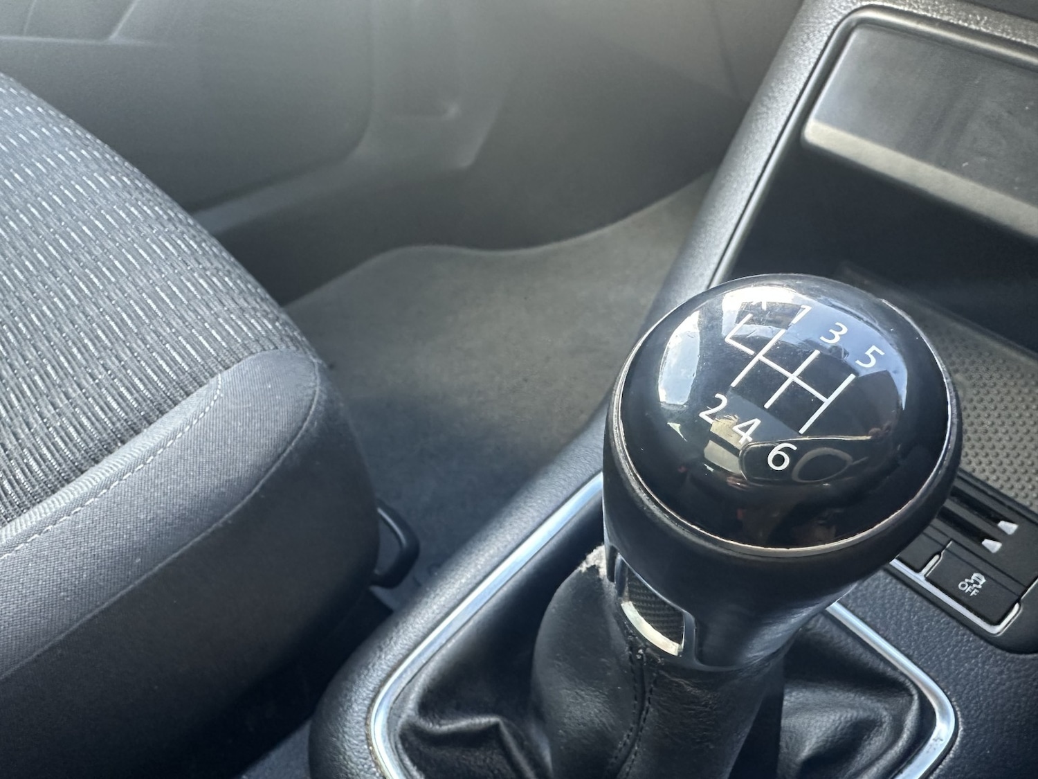 Used Volkswagen Tiguan 2011 for sale - 76436362: Photo 16