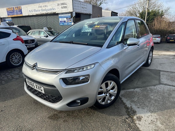 Used Citroen C4 Picasso 2015 for sale - 74207252: Photo 1