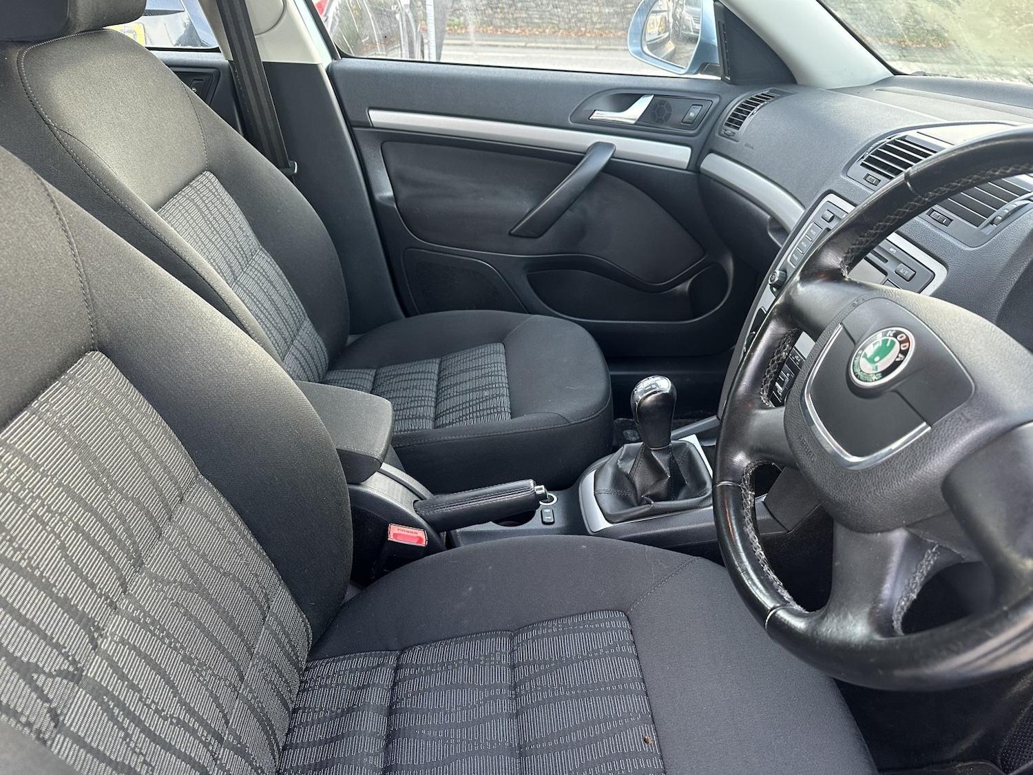 Used Skoda Octavia 2010 for sale - 76579995: Photo 9