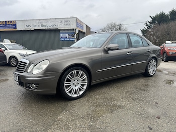 Used Mercedes-Benz E Class 2007 for sale - 77342575: Photo
