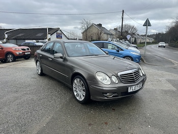 Used Mercedes-Benz E Class 2007 for sale - 77342575: Photo