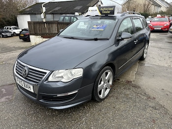 Used Volkswagen Passat 2010 for sale - 76877554: Photo