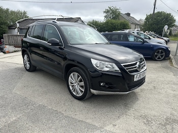Used Volkswagen Tiguan 2010 for sale - 78683372: Photo
