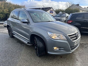 2009 - 2.0 TDI R-Line 5-Door