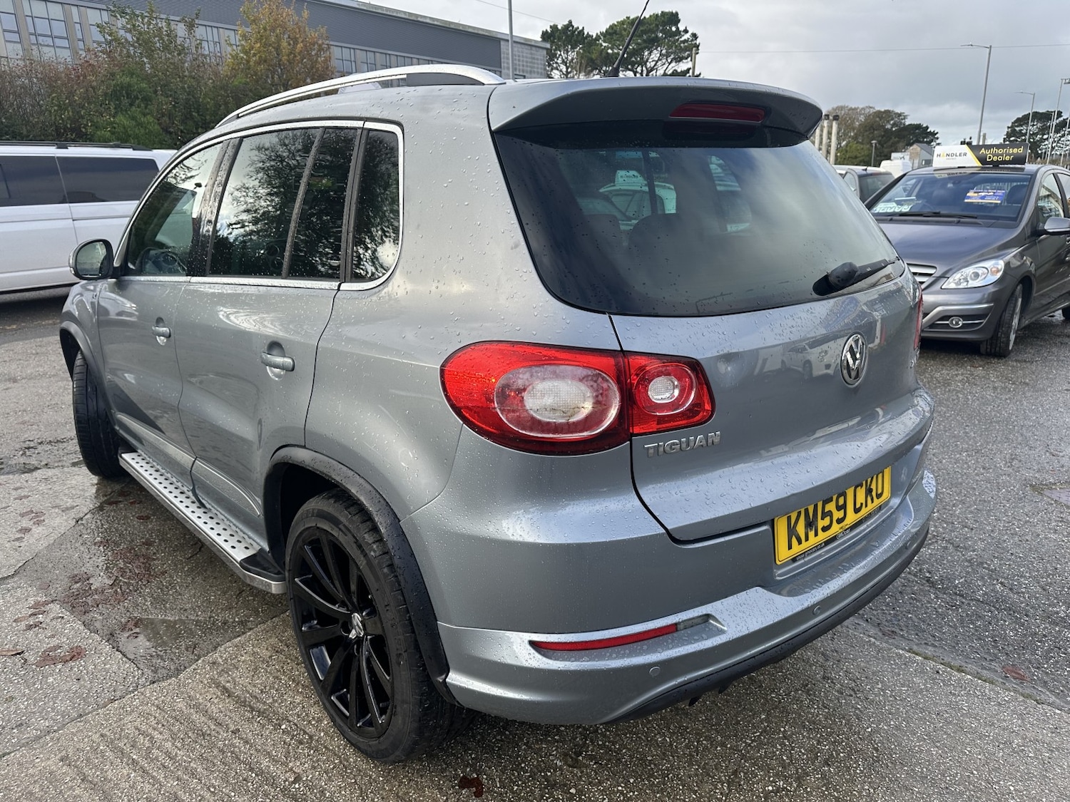 Used Volkswagen Tiguan 2009 for sale - 76387314: Photo 6