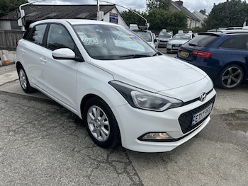 Used Hyundai i20 2017 for sale - 78864914: Photo
