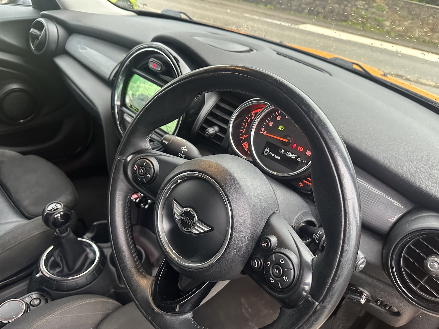 Used MINI Hatch 2015 for sale - 77528352: Photo 2