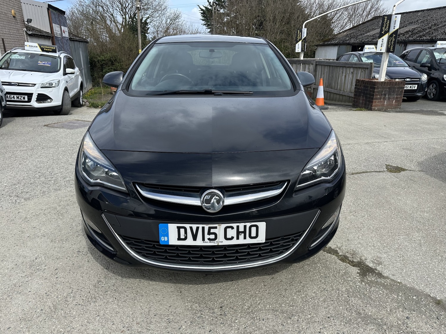 Used Vauxhall Astra 2015 for sale - 78210005: Photo 3