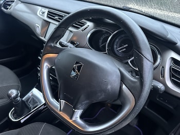 Used DS Automobiles DS 3 2017 for sale - 77945744: Photo