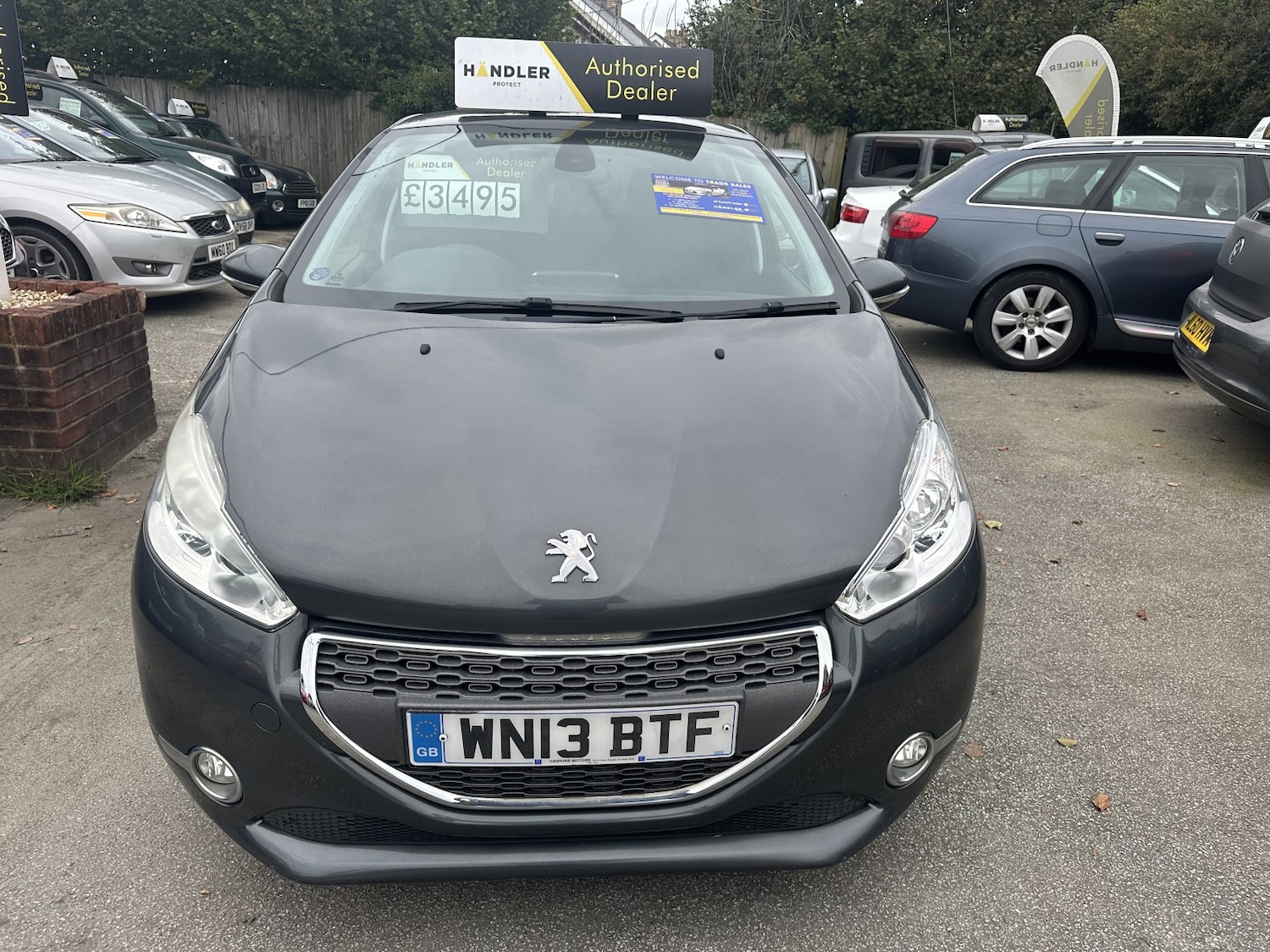 Used Peugeot 208 2013 for sale - 76088729: Photo 3