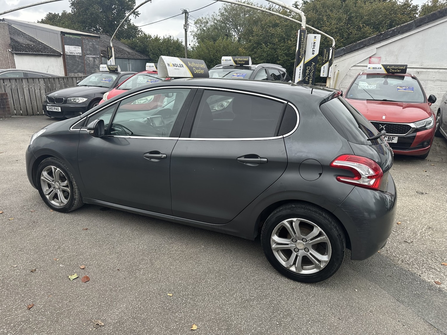 Used Peugeot 208 2013 for sale - 76088729: Photo 5