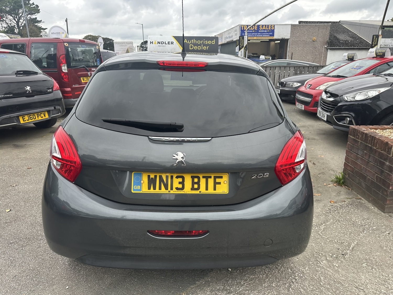 Used Peugeot 208 2013 for sale - 76088729: Photo 7