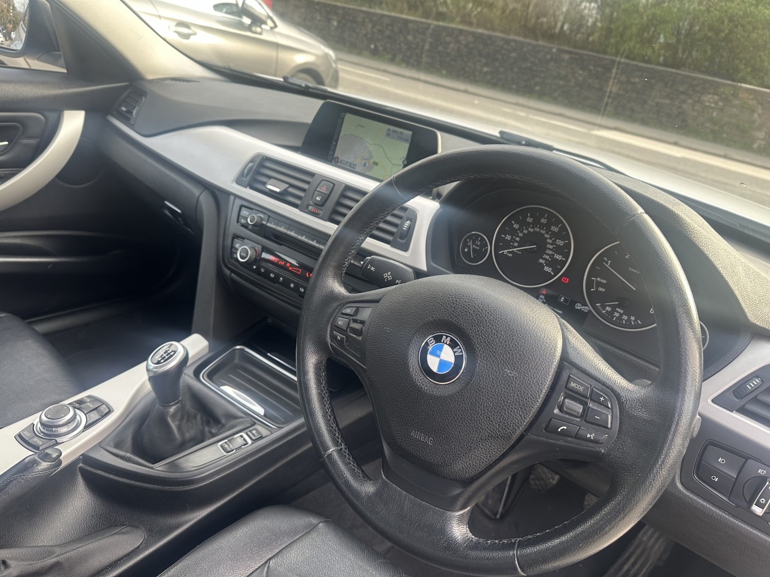 Used BMW 3 Series 2014 for sale - 77709068: Photo 2