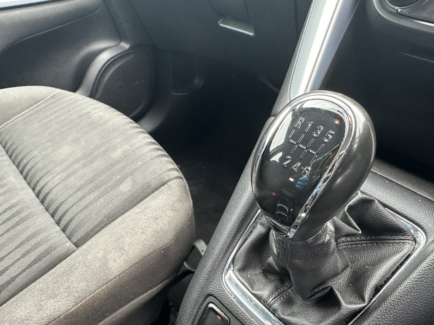 Used Vauxhall Zafira 2015 for sale - 77766431: Photo 17