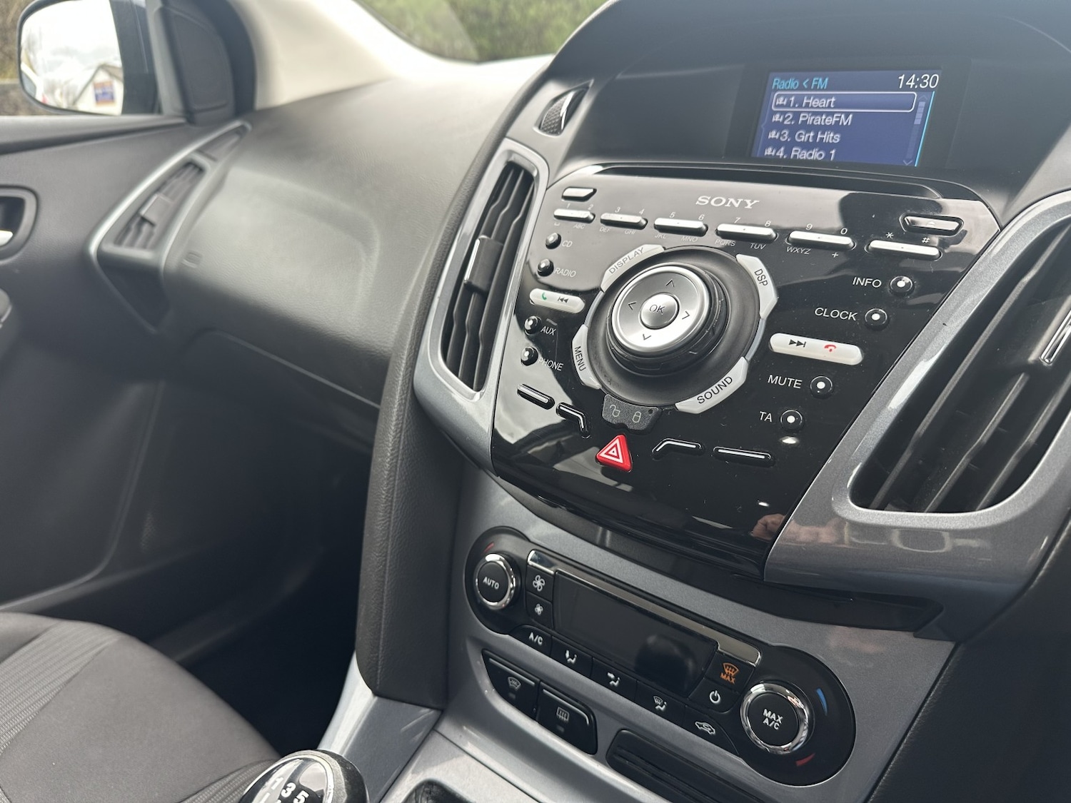 Used Ford Focus 2012 for sale - 77836817: Photo 14