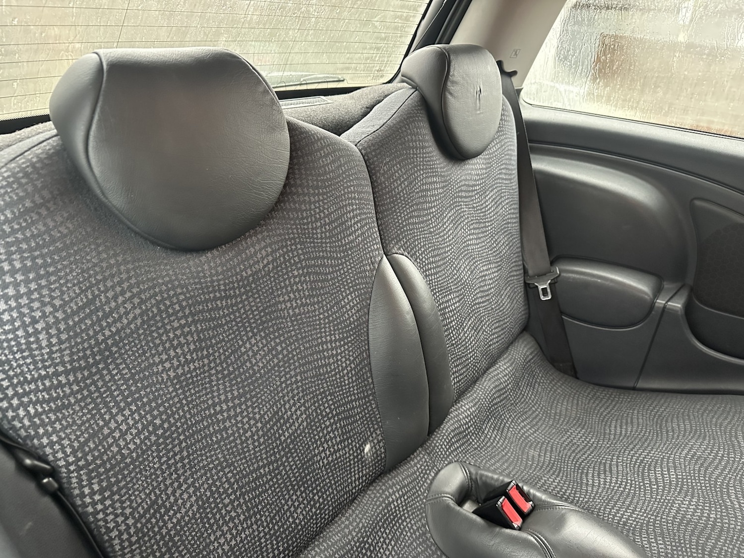 Used MINI Hatch 2003 for sale - 77423500: Photo 11