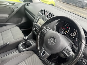 Used Volkswagen Golf 2012 for sale - 77595252: Photo