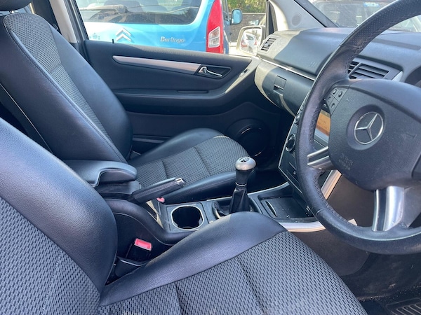 Used Mercedes-Benz B-Class 2010 for sale - 74278499: Photo 8