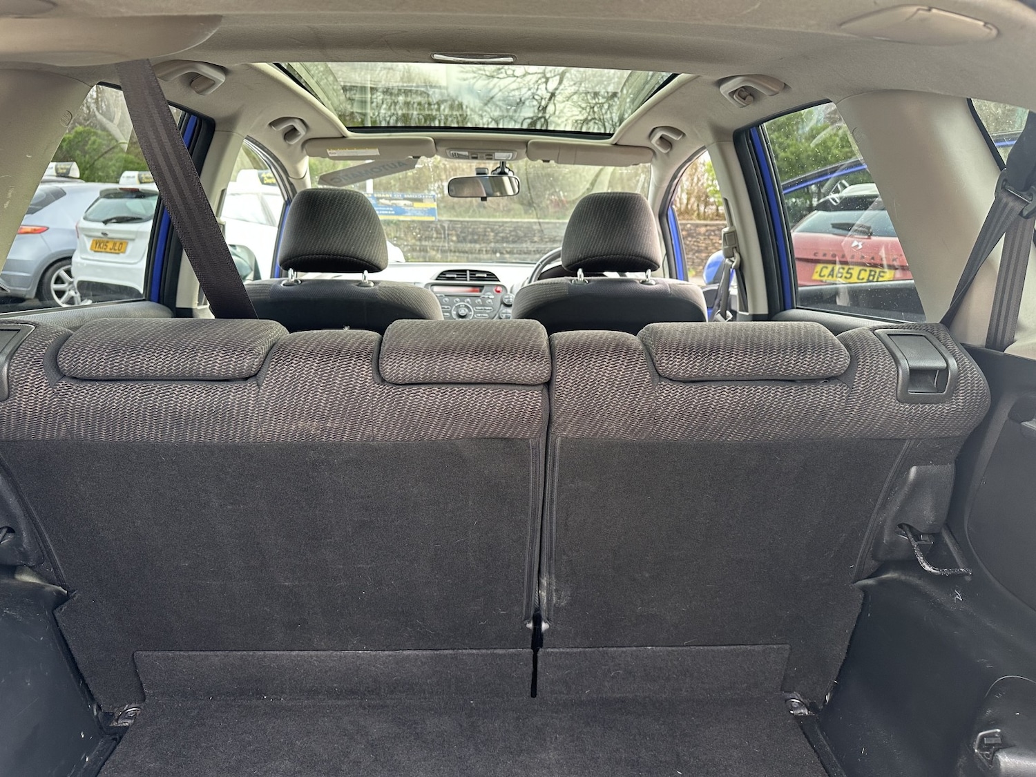 Used Honda Jazz 2011 for sale - 77049296: Photo 16