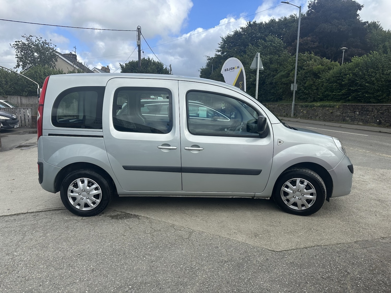 Used Renault Kangoo 2011 for sale - 76666118: Photo 9