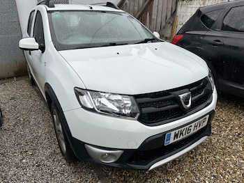 Used Dacia Sandero Stepway 2016 for sale - 78474974: Photo