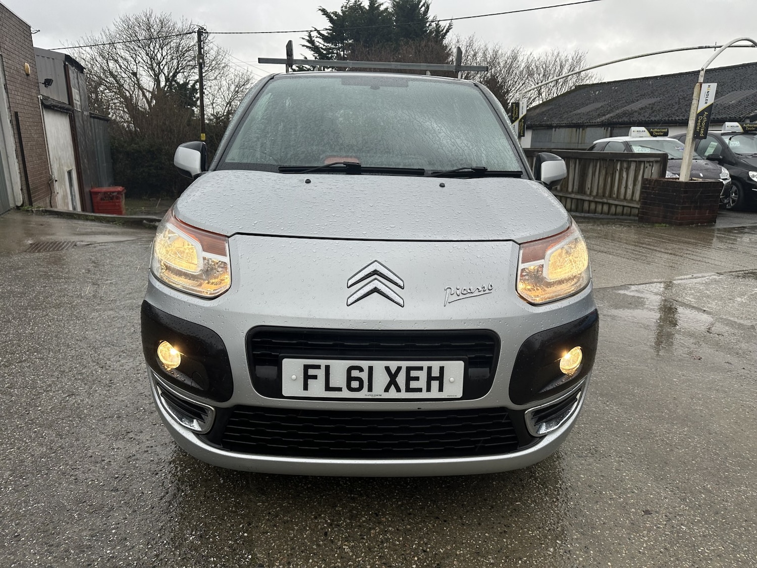 Used Citroen C3 Picasso 2011 for sale - 77423429: Photo 3