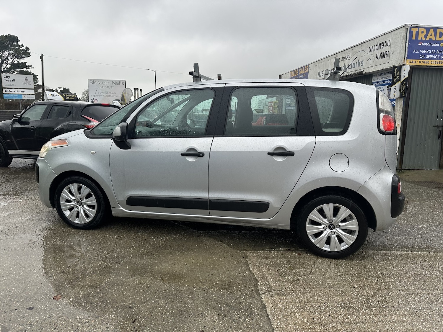 Used Citroen C3 Picasso 2011 for sale - 77423429: Photo 5