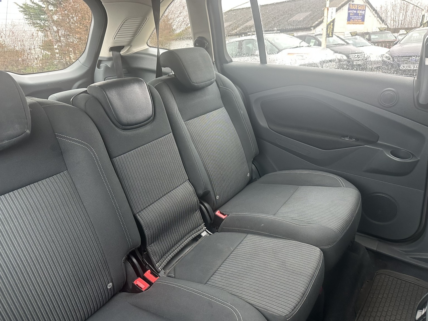 Used Ford Grand C-Max 2014 for sale - 77478149: Photo 11