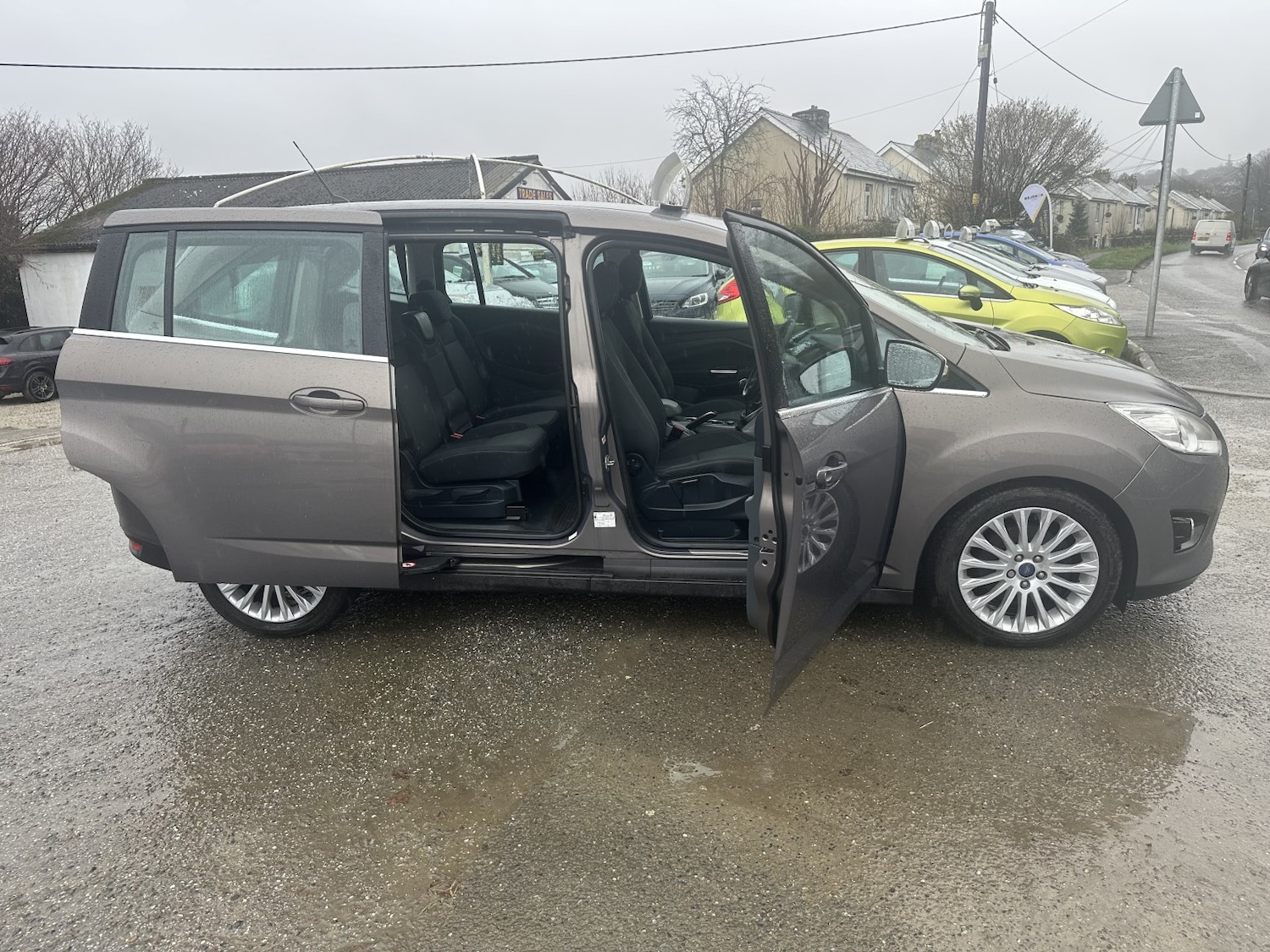 Used Ford Grand C-Max 2014 for sale - 77478149: Photo 13