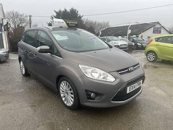 2014 - 1.6 T EcoBoost Titanium 5-Door