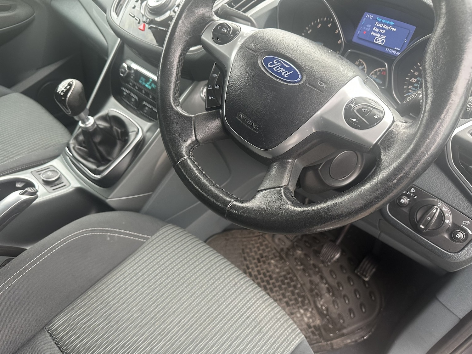 Used Ford Grand C-Max 2014 for sale - 77478149: Photo 2