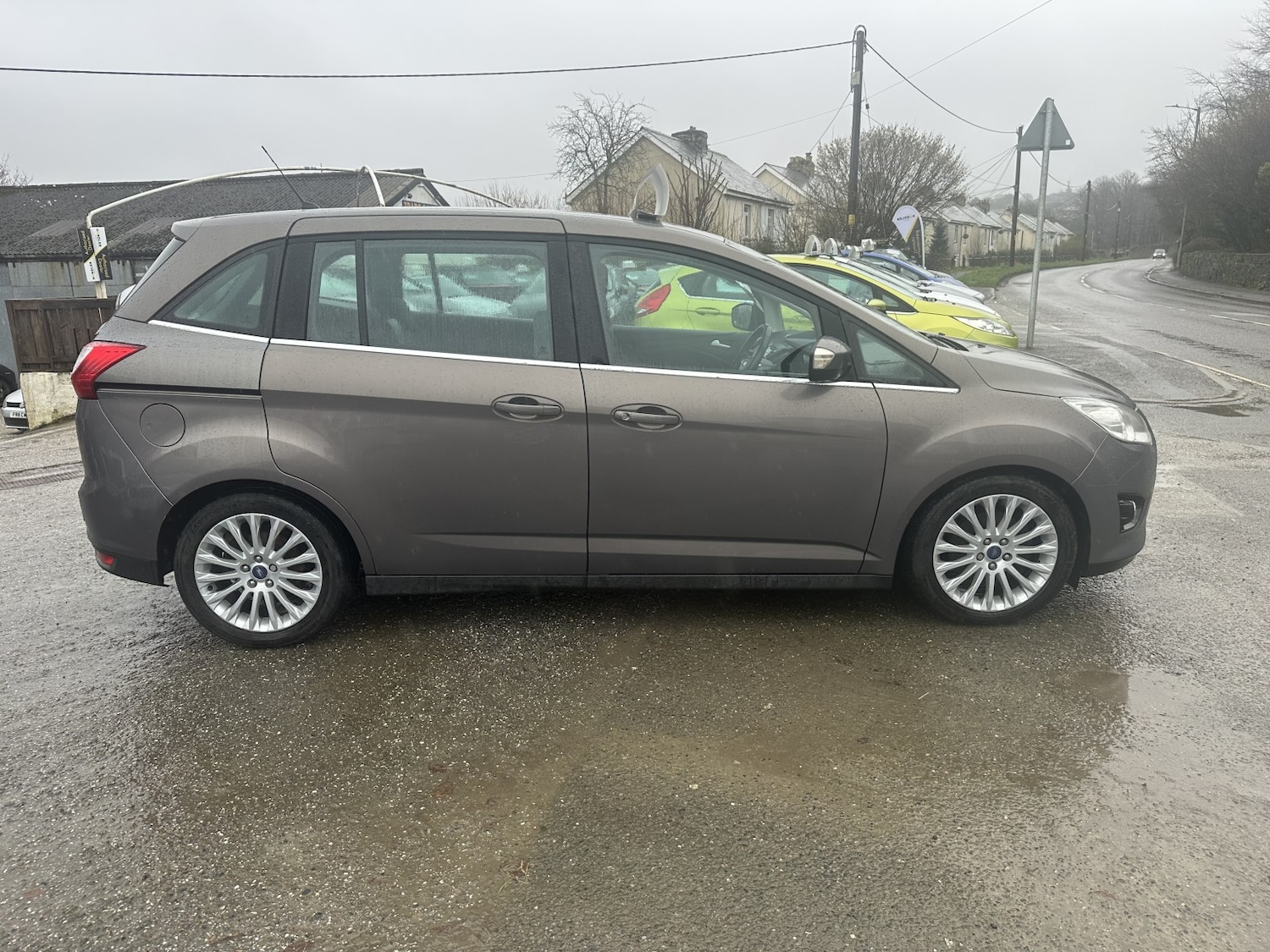 Used Ford Grand C-Max 2014 for sale - 77478149: Photo 9