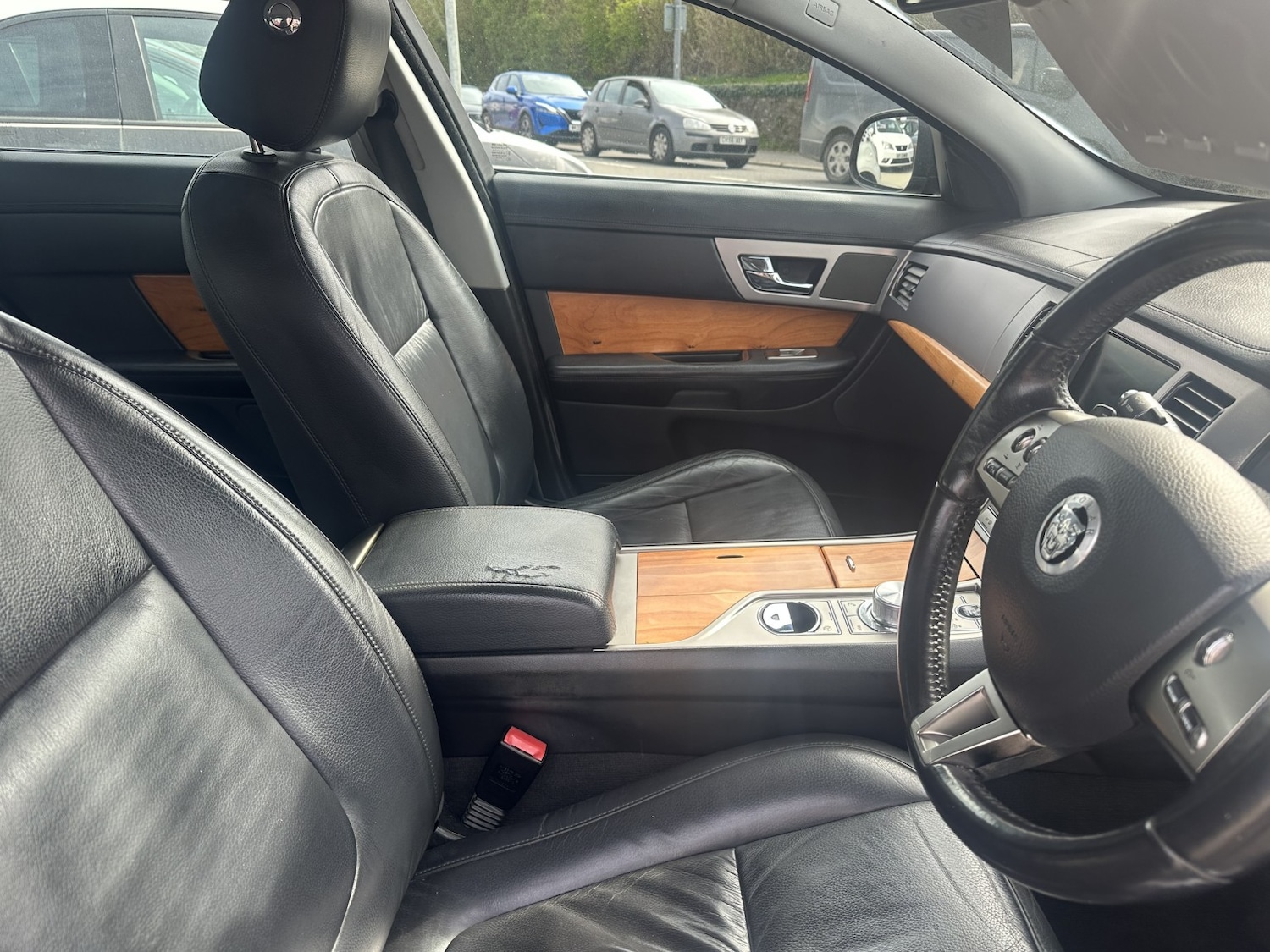 Used Jaguar XF 2010 for sale - 77991693: Photo 10