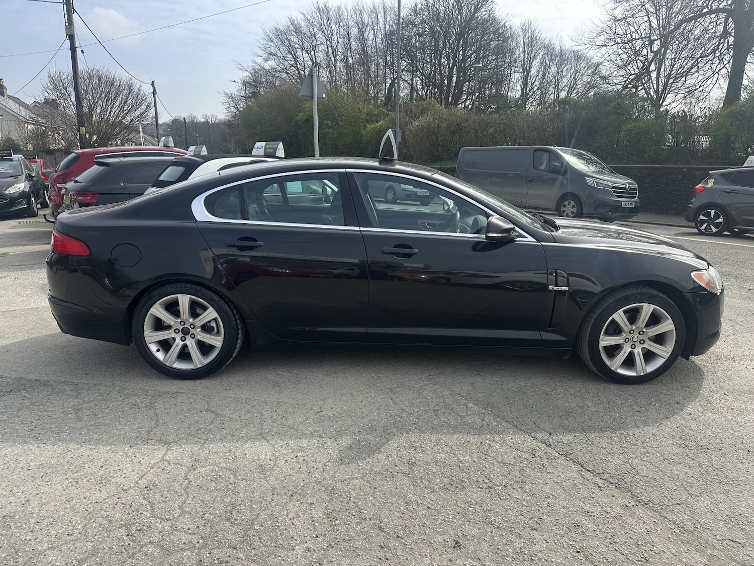 Used Jaguar XF 2010 for sale - 77991693: Photo 9