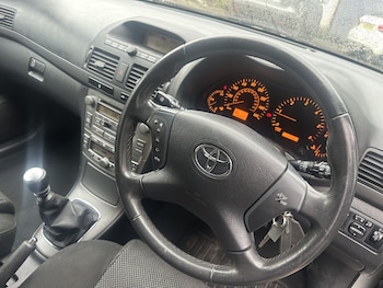 Used Toyota Avensis 2005 for sale - 77766460: Photo