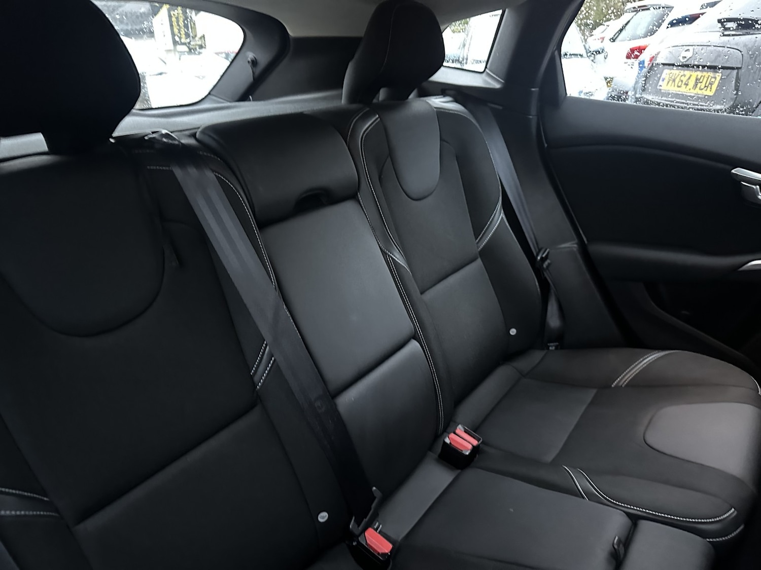 Used Volvo V40 2013 for sale - 76579987: Photo 11