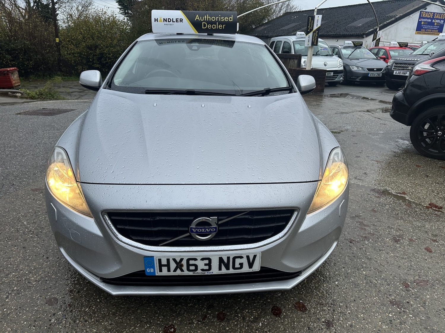 Used Volvo V40 2013 for sale - 76579987: Photo 3