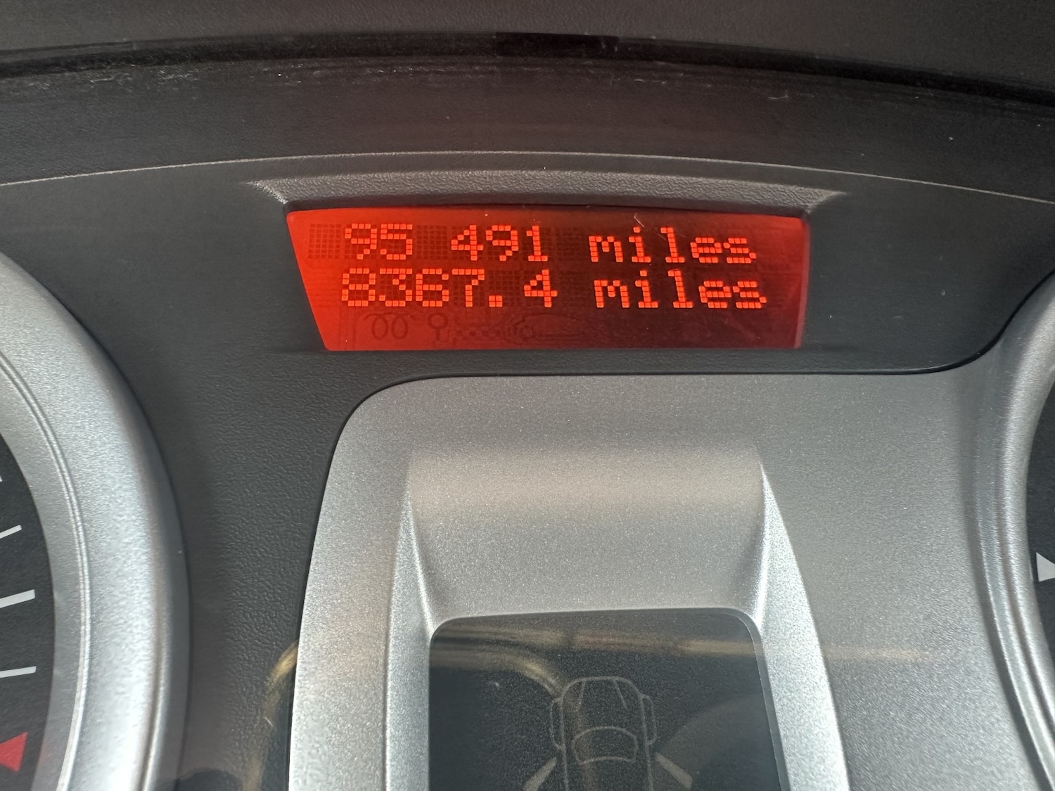 Used Renault Clio 2013 for sale - 77991705: Photo 13