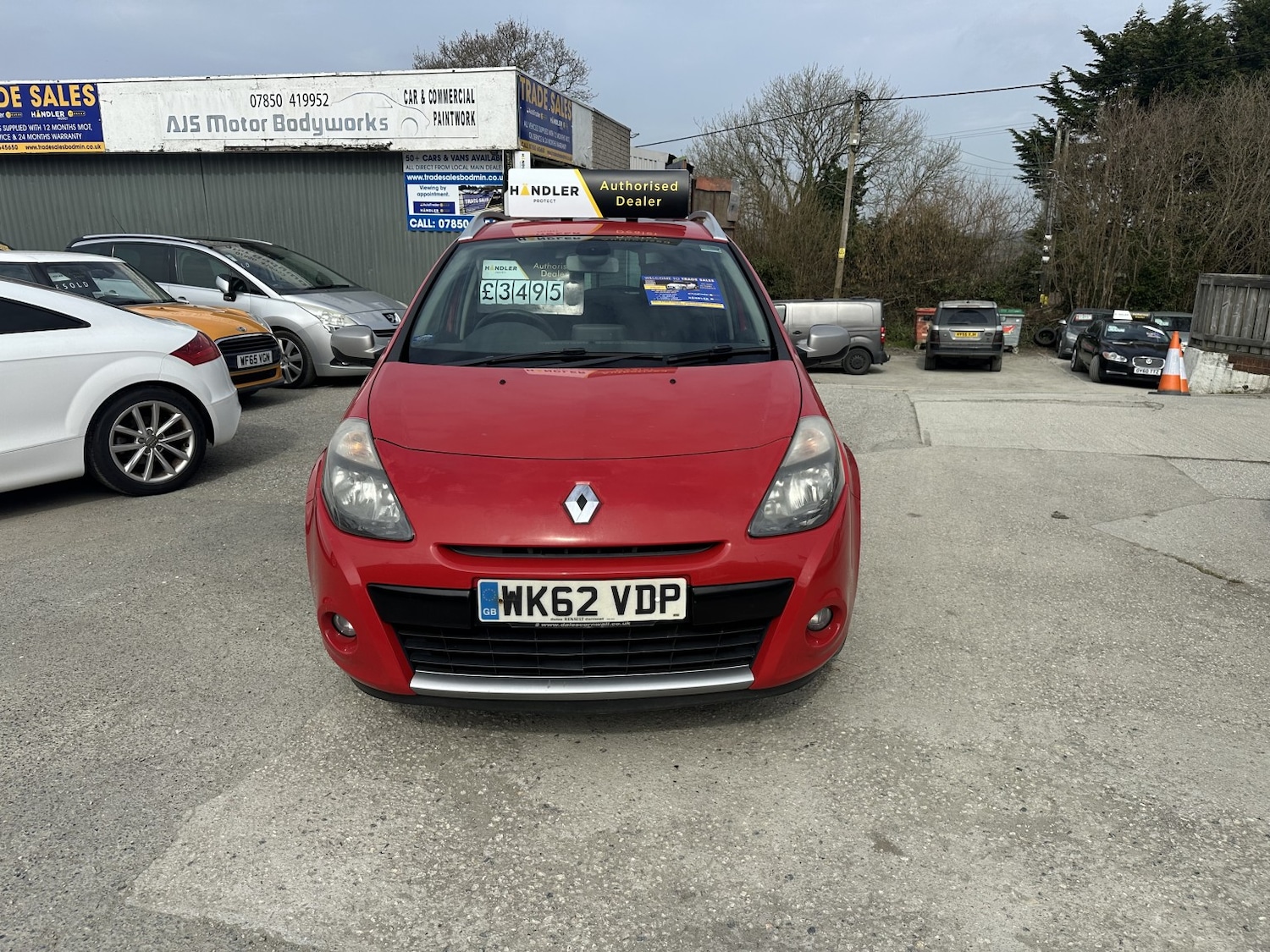 Used Renault Clio 2013 for sale - 77991705: Photo 3