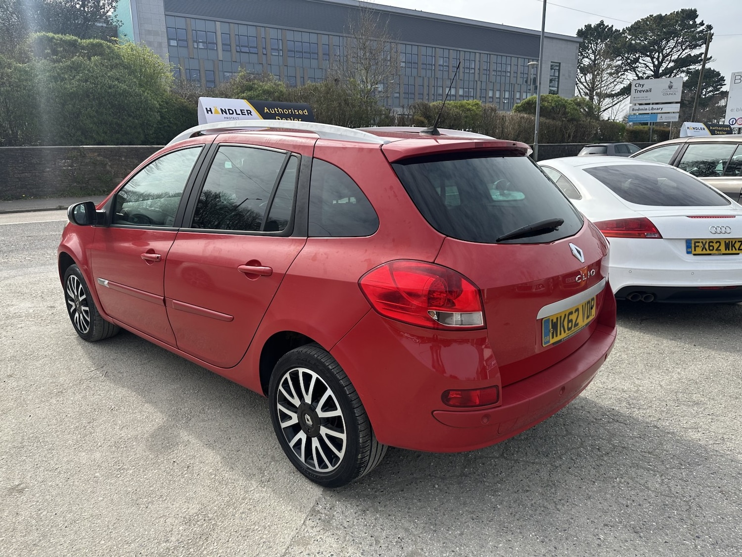 Used Renault Clio 2013 for sale - 77991705: Photo 6