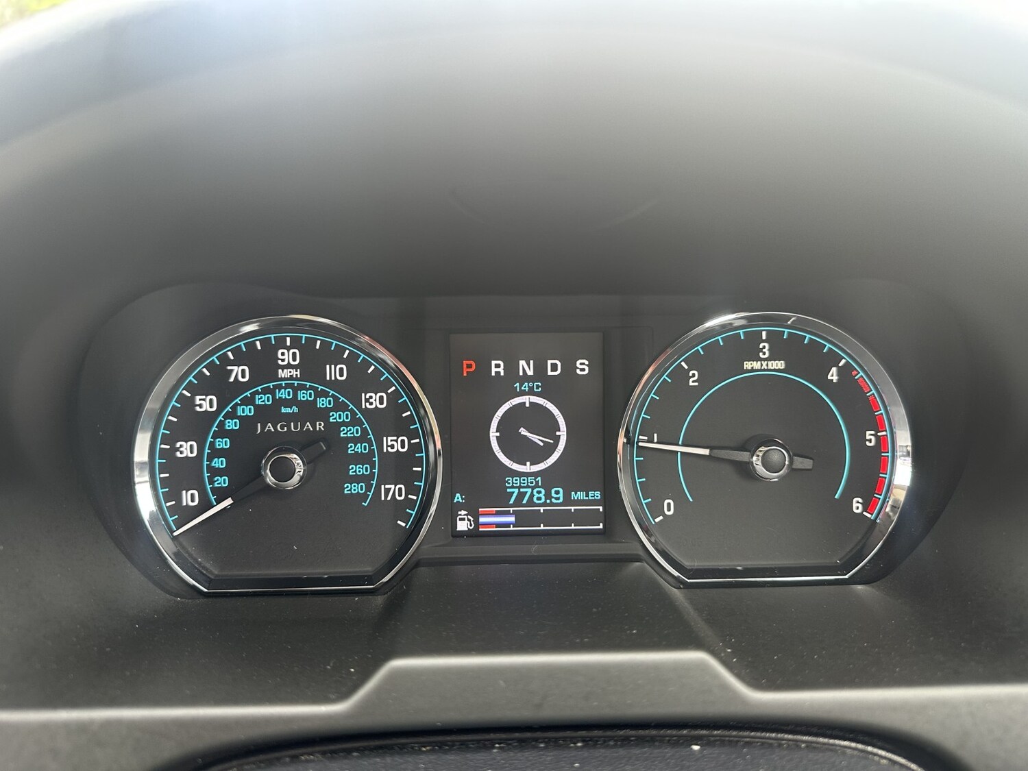 Used Jaguar XF 2013 for sale - 78090695: Photo 12