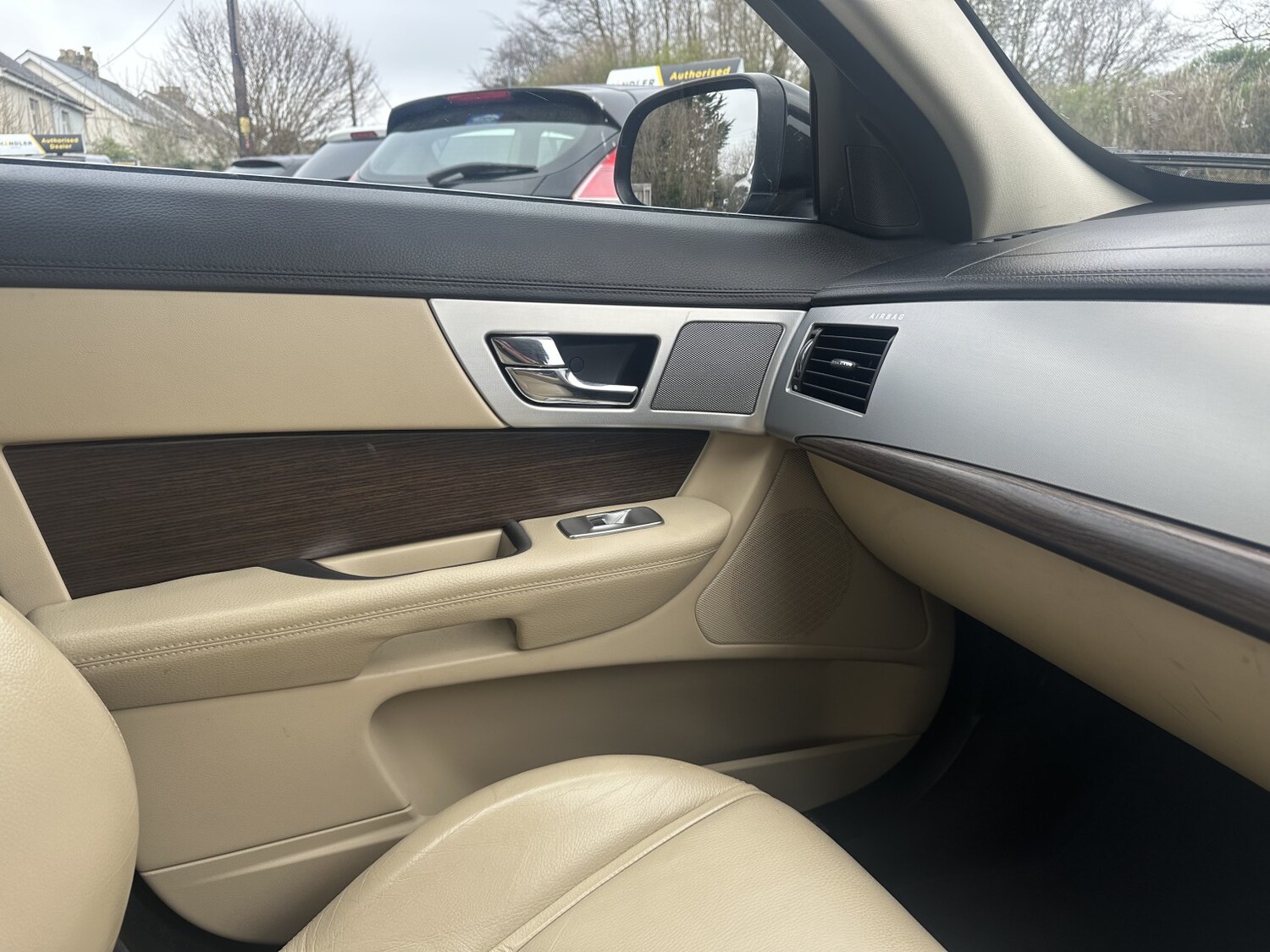 Used Jaguar XF 2013 for sale - 78090695: Photo 17