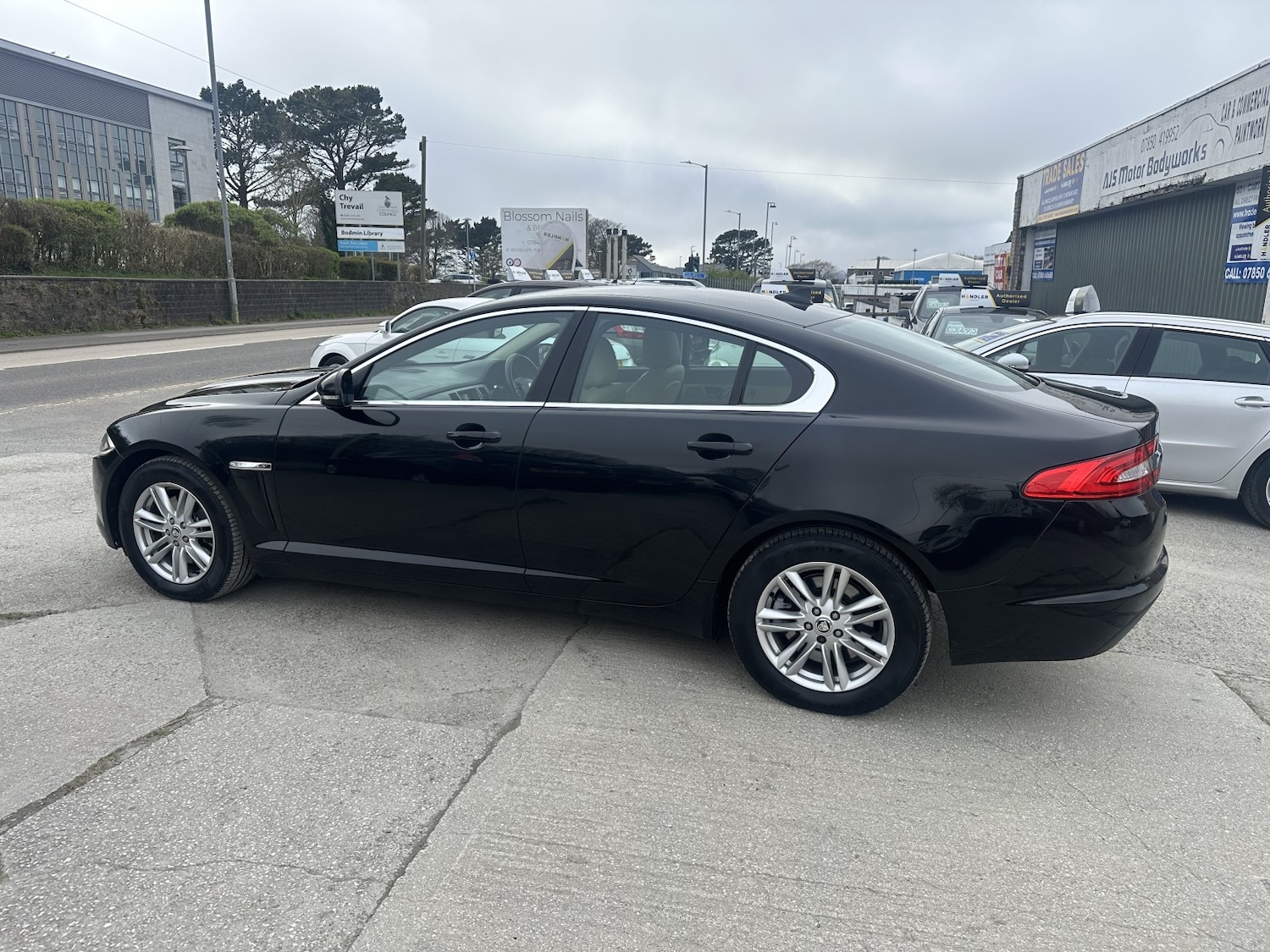 Used Jaguar XF 2013 for sale - 78090695: Photo 5