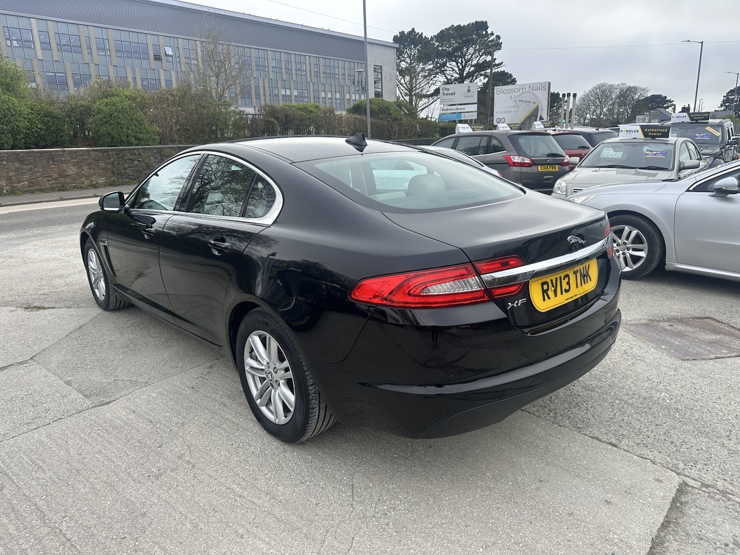 Used Jaguar XF 2013 for sale - 78090695: Photo 6