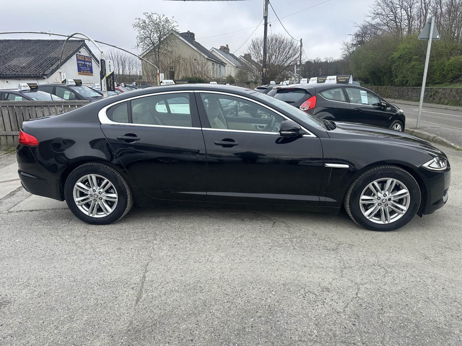 Used Jaguar XF 2013 for sale - 78090695: Photo 9