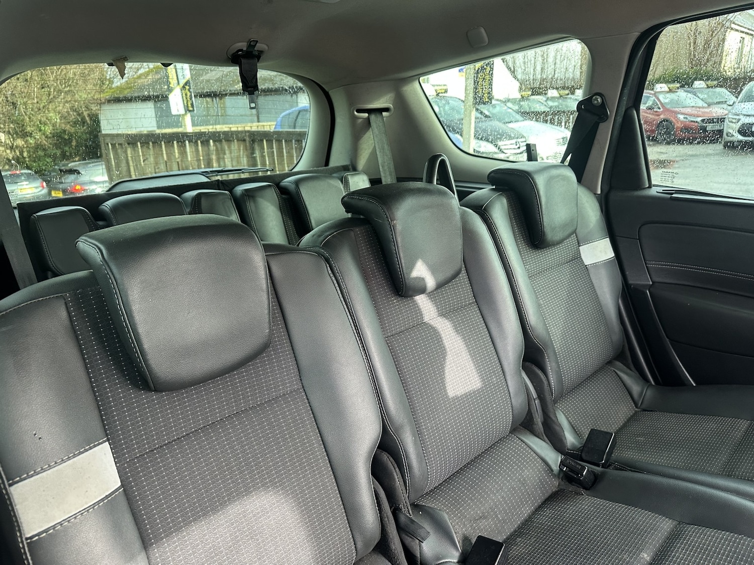 Used Renault Grand Scenic 2016 for sale - 77289240: Photo 11