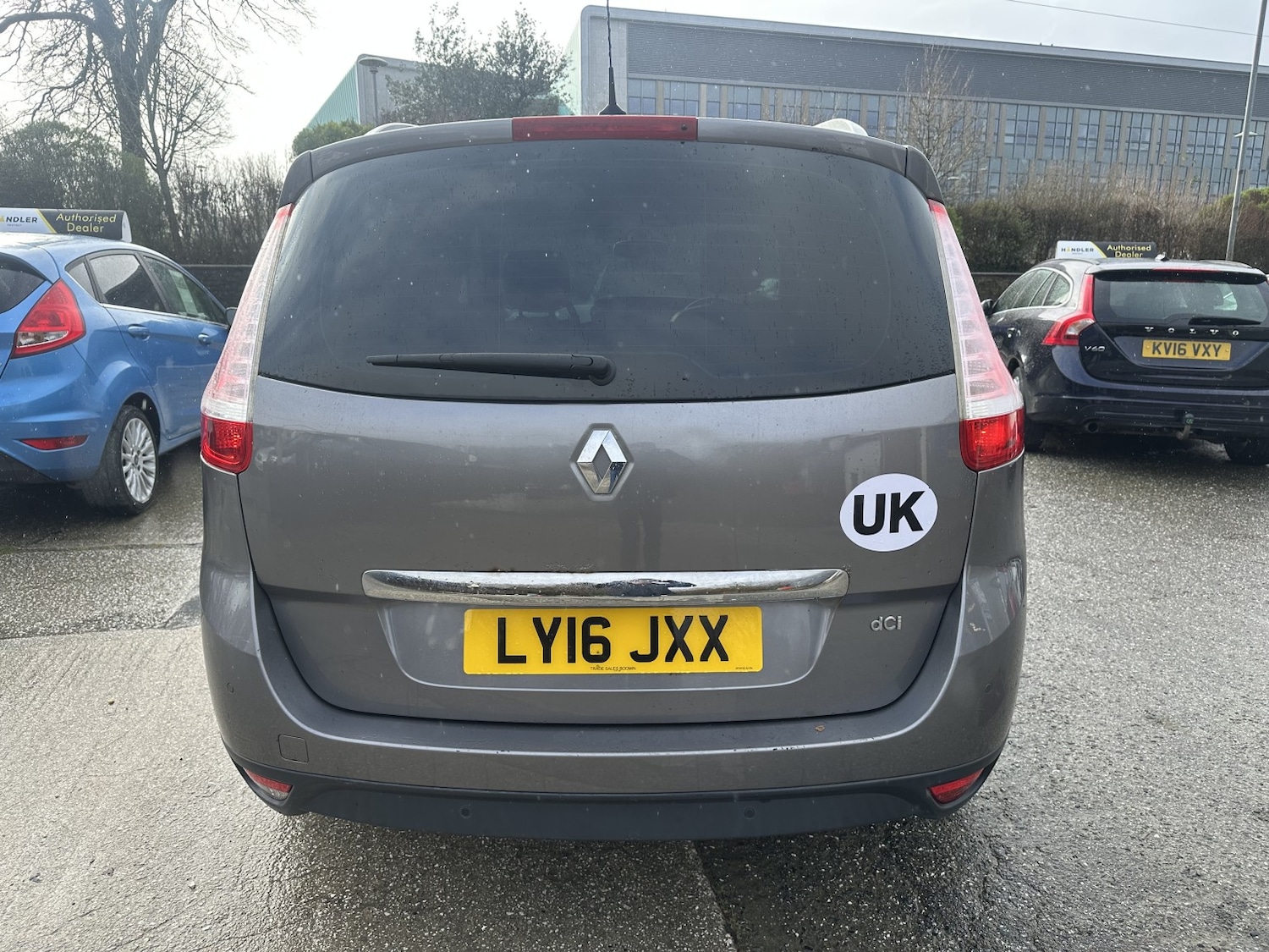 Used Renault Grand Scenic 2016 for sale - 77289240: Photo 7